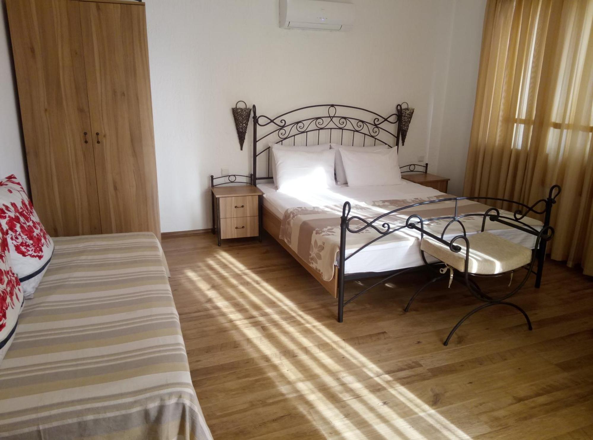 Family Hotel Bellehouse Chernomorets Room photo